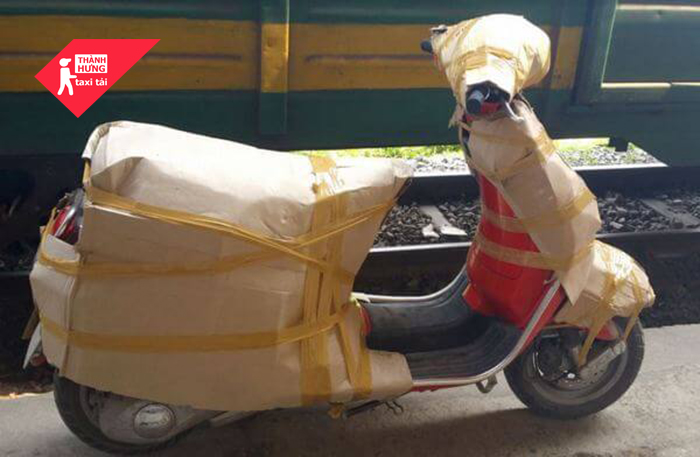 gửi xe máy bằng tàu hỏa