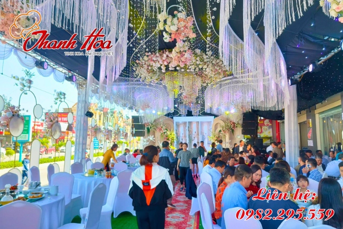 Nấu c�?tại nhà Thanh Hoa còn cho thuê và trang trí phông rạp